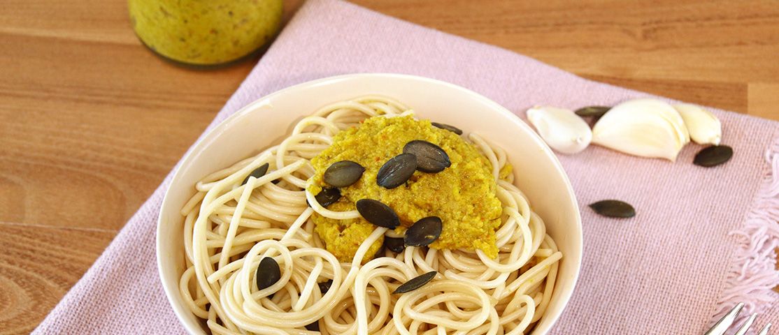 Dinkel Spaghetti mit Kürbis Pesto